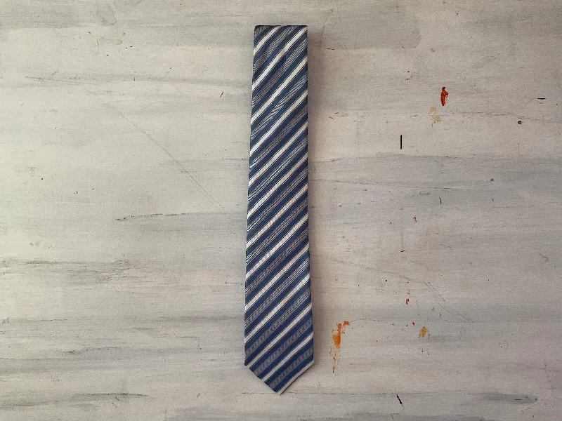 trendy necktie styles for men-Boss tie