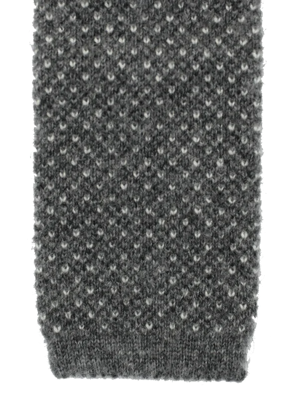 stylish ties for casual outfits-Brunello Cucinelli Square End 100% Cashmere Knitted Grey Men's Tie