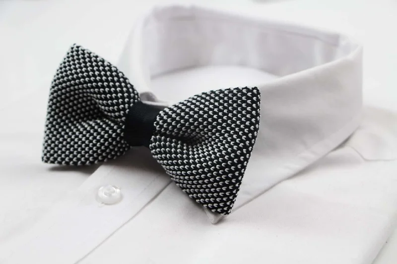 luxurious silk wedding neckties-Mens Black & White Cross-Hatched Knitted Bow Tie