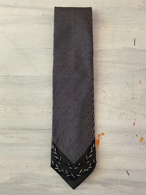 men's tie fashion trends-Vintage Dolce & Gabbana tie